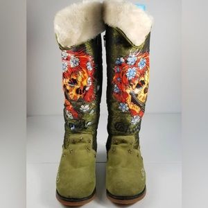 Ed Hardy Women's Green Winter/Snow Boots sz 9